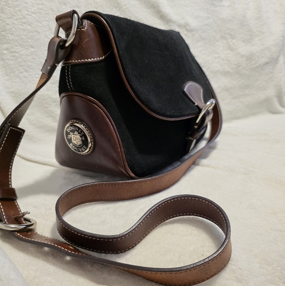 Vintage Dooney & Bourke Suede Leather Flap Crossbody Bag Black Brown Equestrian - Picture 2 of 12